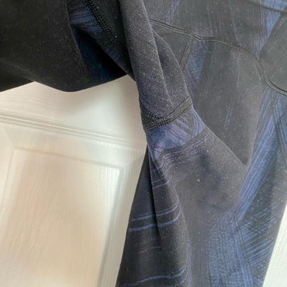 Lululemon Leggings 6 Black Blue Mid Rise 32 Inseam - Picture 9 of 9